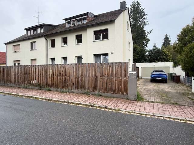 Thumbnail-Haus zum Kaufen in Feucht 595.000,00 € 211 m²