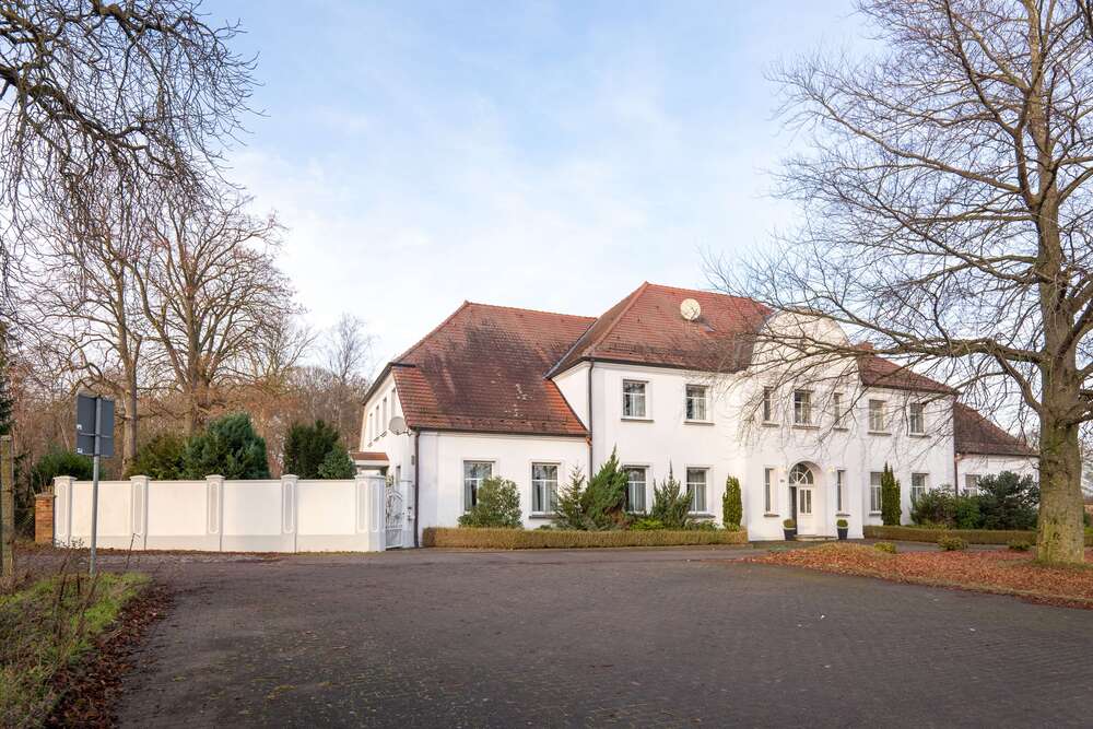Thumbnail-Haus zum Kaufen in Borrentin 1.191.000,00 € 300 m²