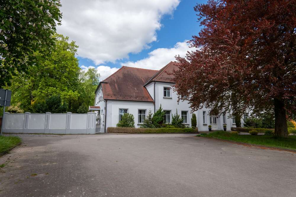 Thumbnail-Haus zum Kaufen in Borrentin 750.000,00 € 500 m²