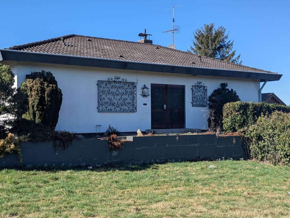 Thumbnail-Haus zum Kaufen in Tiefenbronn 549.000,00 € 119 m²