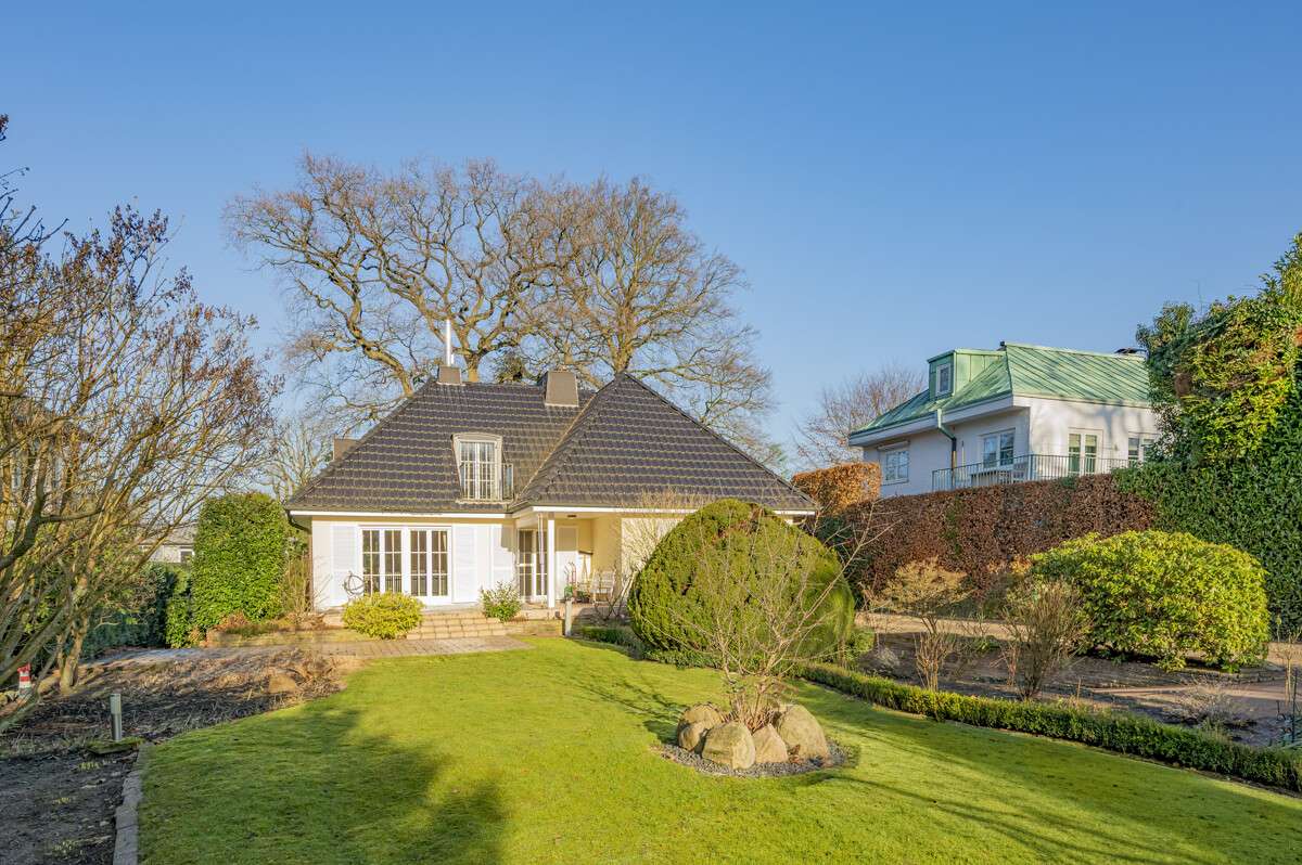 Thumbnail-Haus zum Kaufen in Hamburg 1.900.000,00 € 173 m²