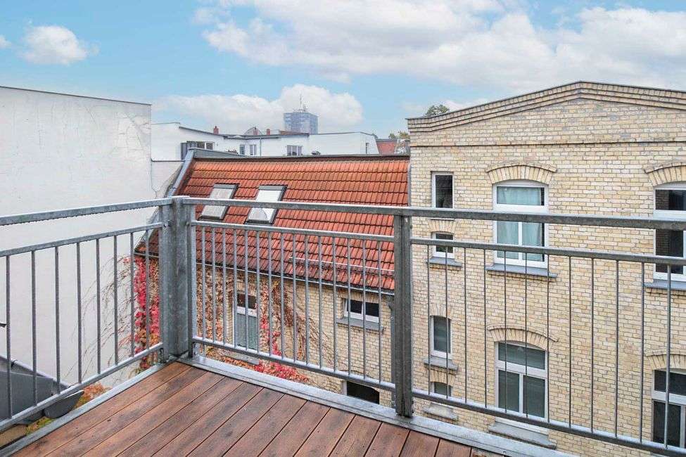 Thumbnail-Wohnung zum Mieten in Halle (Saale) 792,00 € 81.63 m²