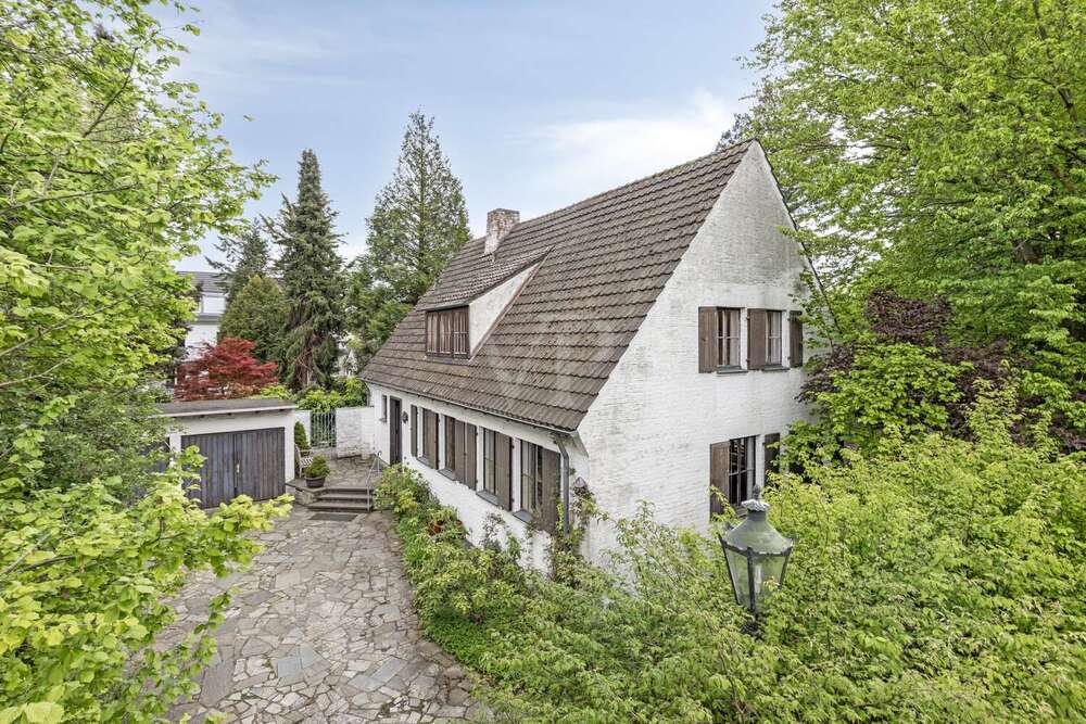 Thumbnail-Haus zum Kaufen in Köln 1.390.000,00 € 210.88 m²