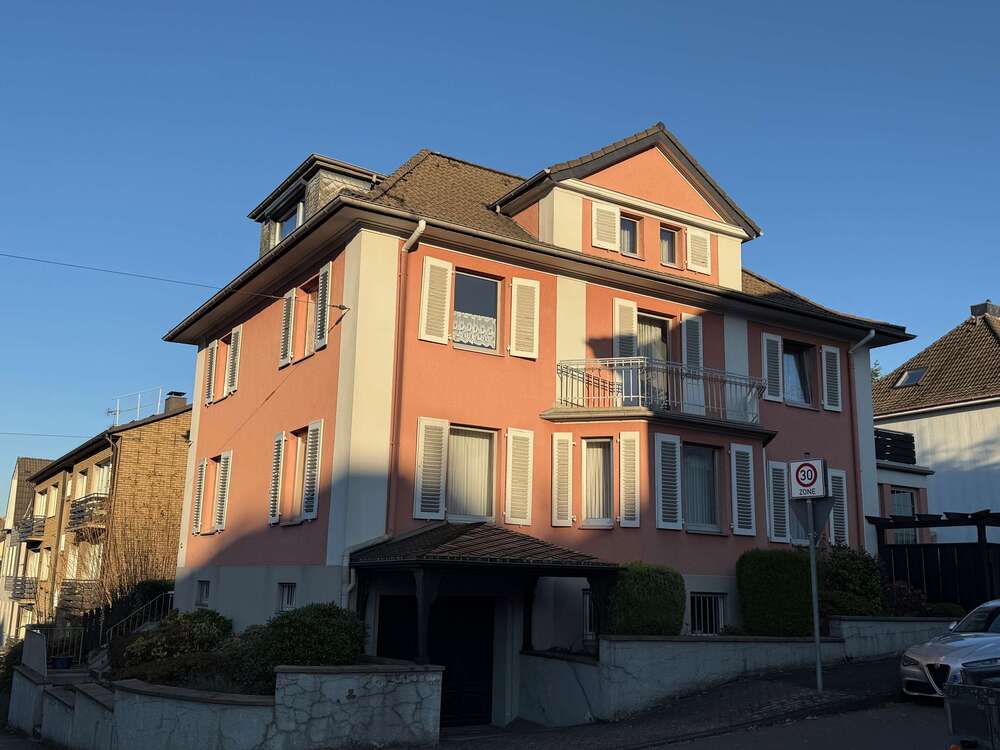 Thumbnail-Haus zum Kaufen in Solingen 690.000,00 € 282 m²