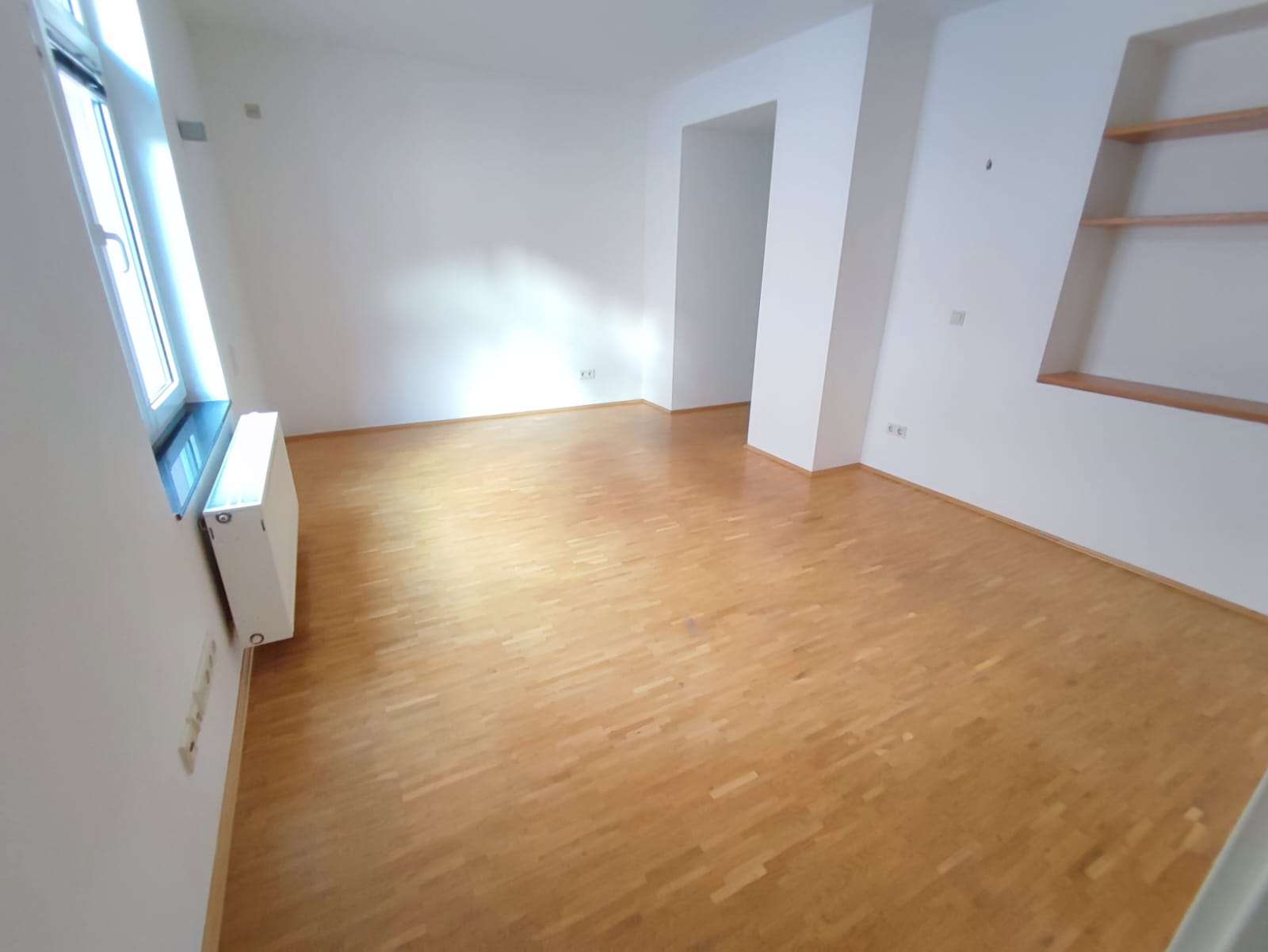 Thumbnail-Wohnung zum Mieten in Kaiserslautern 450,00 € 36 m²