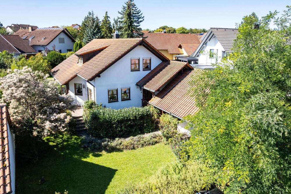 Thumbnail-Haus zum Kaufen in Hechingen 499.000,00 € 195 m²
