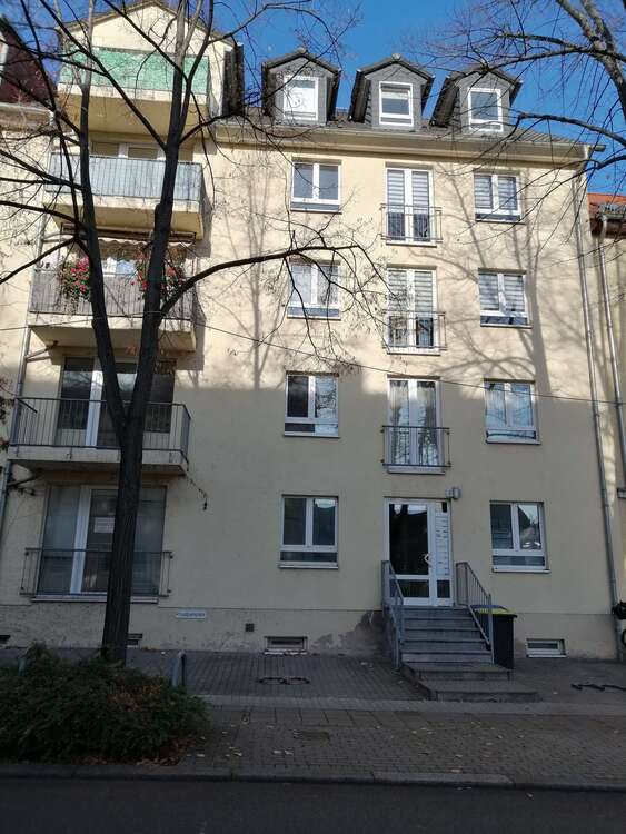 Thumbnail-Wohnung zum Mieten in Merseburg 430,00 € 75.86 m²