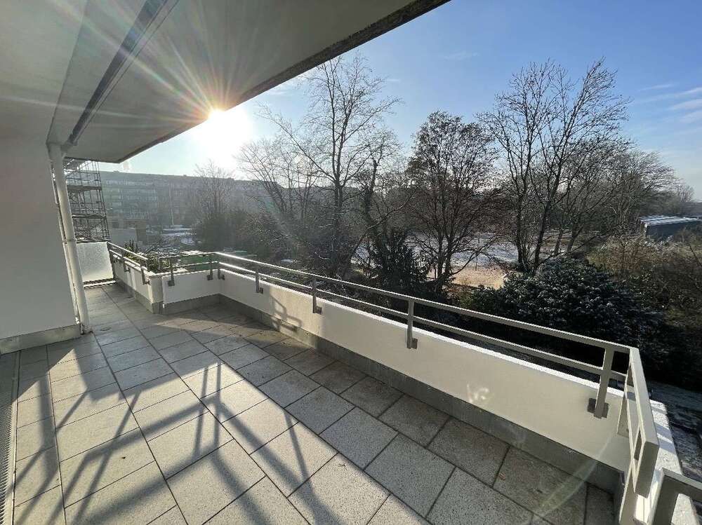 Thumbnail-Wohnung zum Mieten in Düsseldorf 1.550,00 € 104 m²