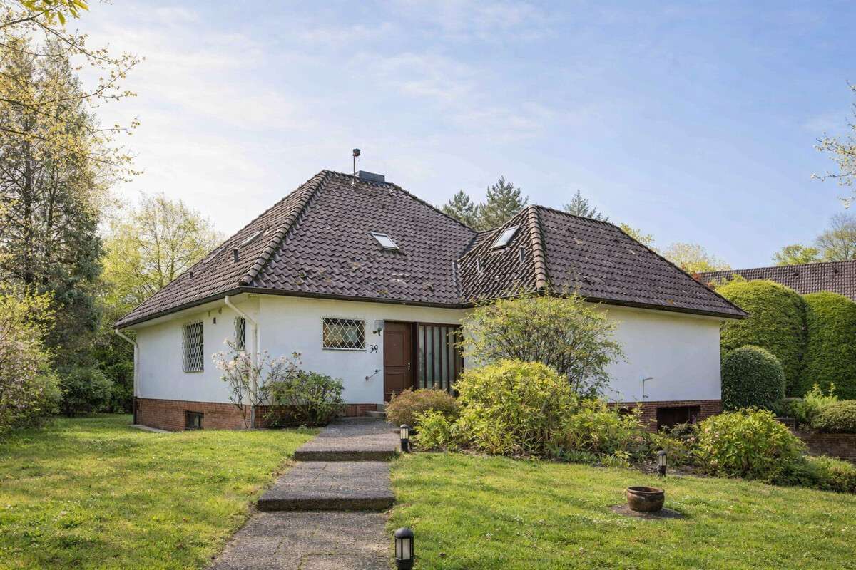 Thumbnail-Haus zum Kaufen in Hamburg 2.150.000,00 € 189 m²