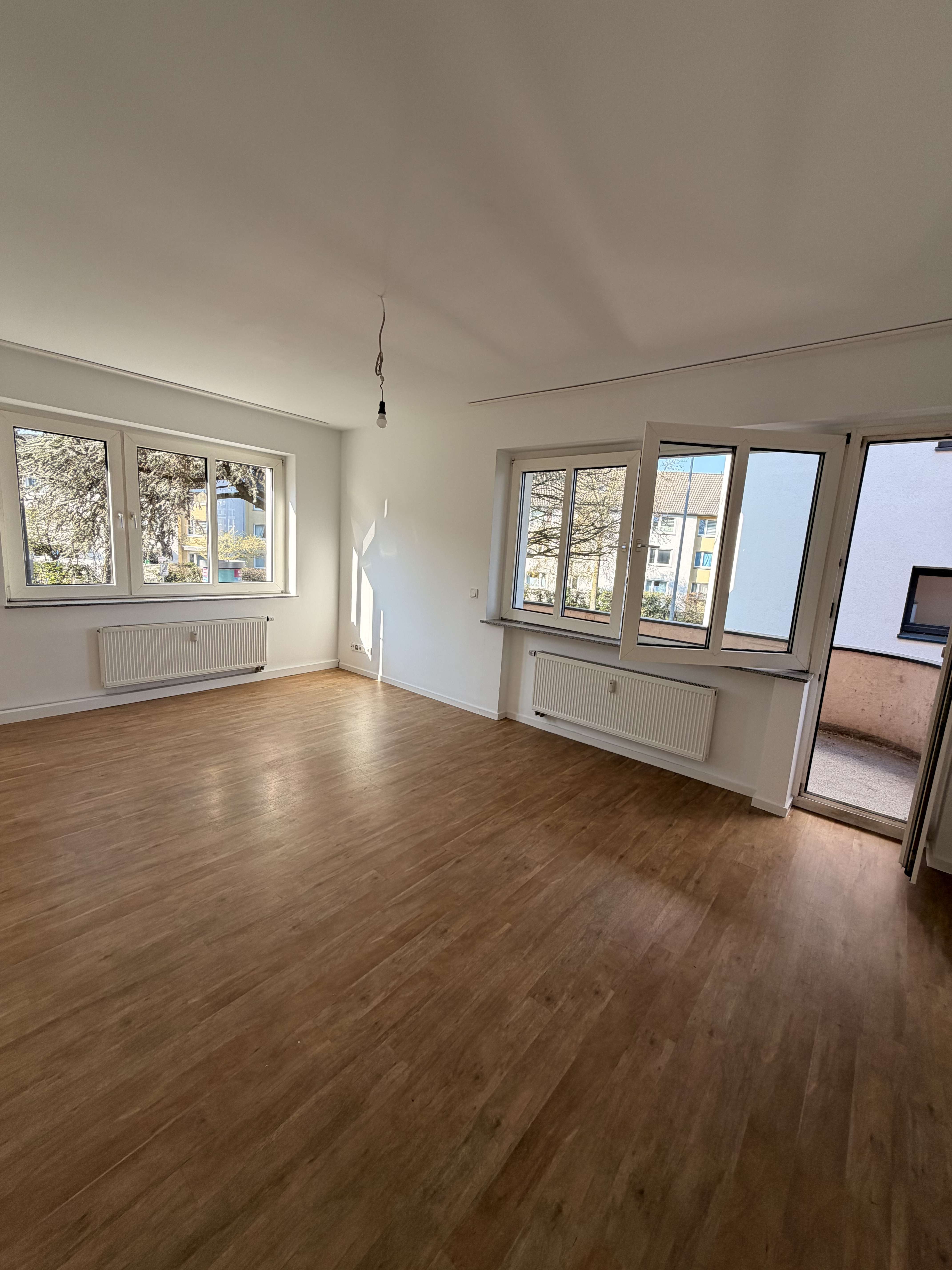 Thumbnail-Wohnung zum Mieten in Düsseldorf 1.120,00 € 80 m²