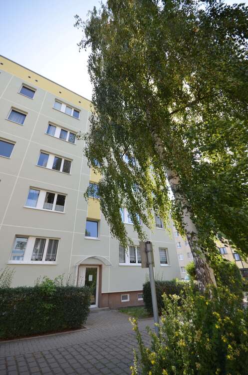 Thumbnail-Wohnung zum Mieten in Magdeburg 396,00 € 60.83 m²