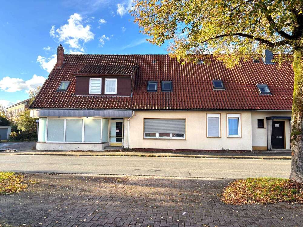 Thumbnail-Haus zum Kaufen in Bergen 249.000,00 € 232 m²