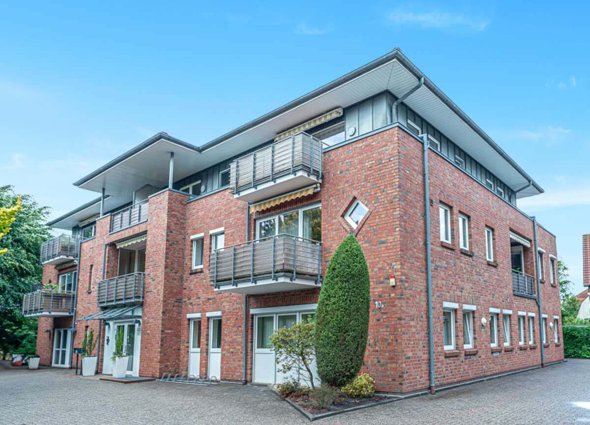 Thumbnail-Wohnung zum Kaufen in Rastede 235.000,00 € 70 m²