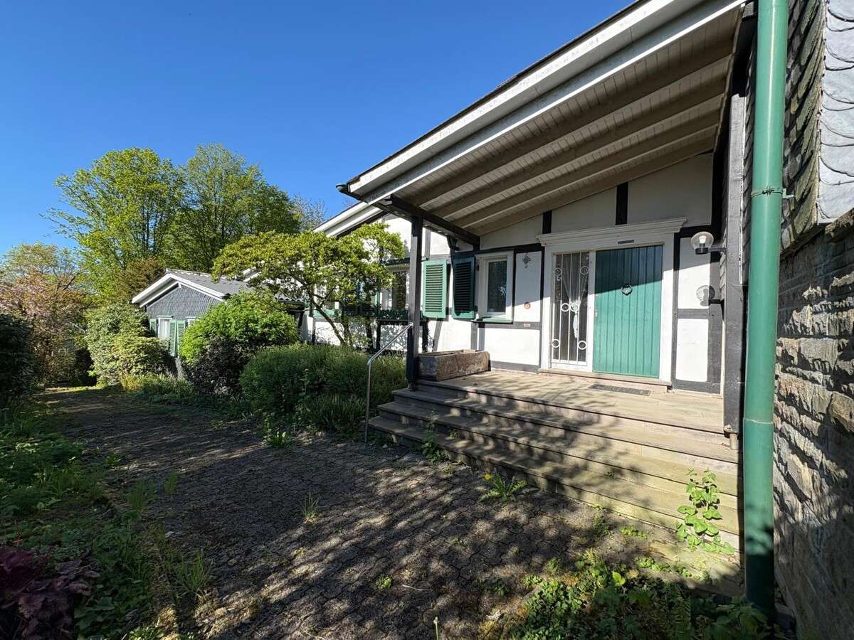 Thumbnail-Haus zum Kaufen in Wipperfürth 650.000,00 € 246 m²