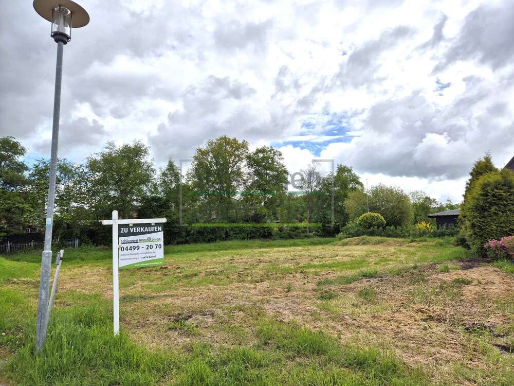 Thumbnail-Grundstück zu verkaufen in Apen Augustfehn 112.000,00 € 798 m²