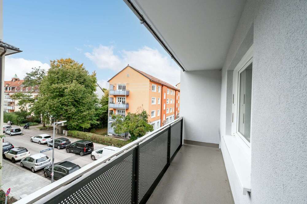 Thumbnail-Wohnung zum Kaufen in München 489.000,00 € 61.73 m²