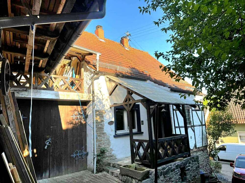 Thumbnail-Haus zum Kaufen in Niederkirchen 90.000,00 € 120 m²