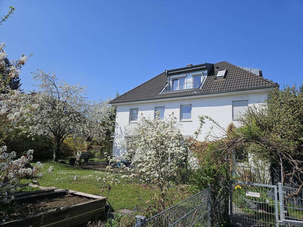 Thumbnail-Haus zum Kaufen in München 2.300.000,00 € 165 m²