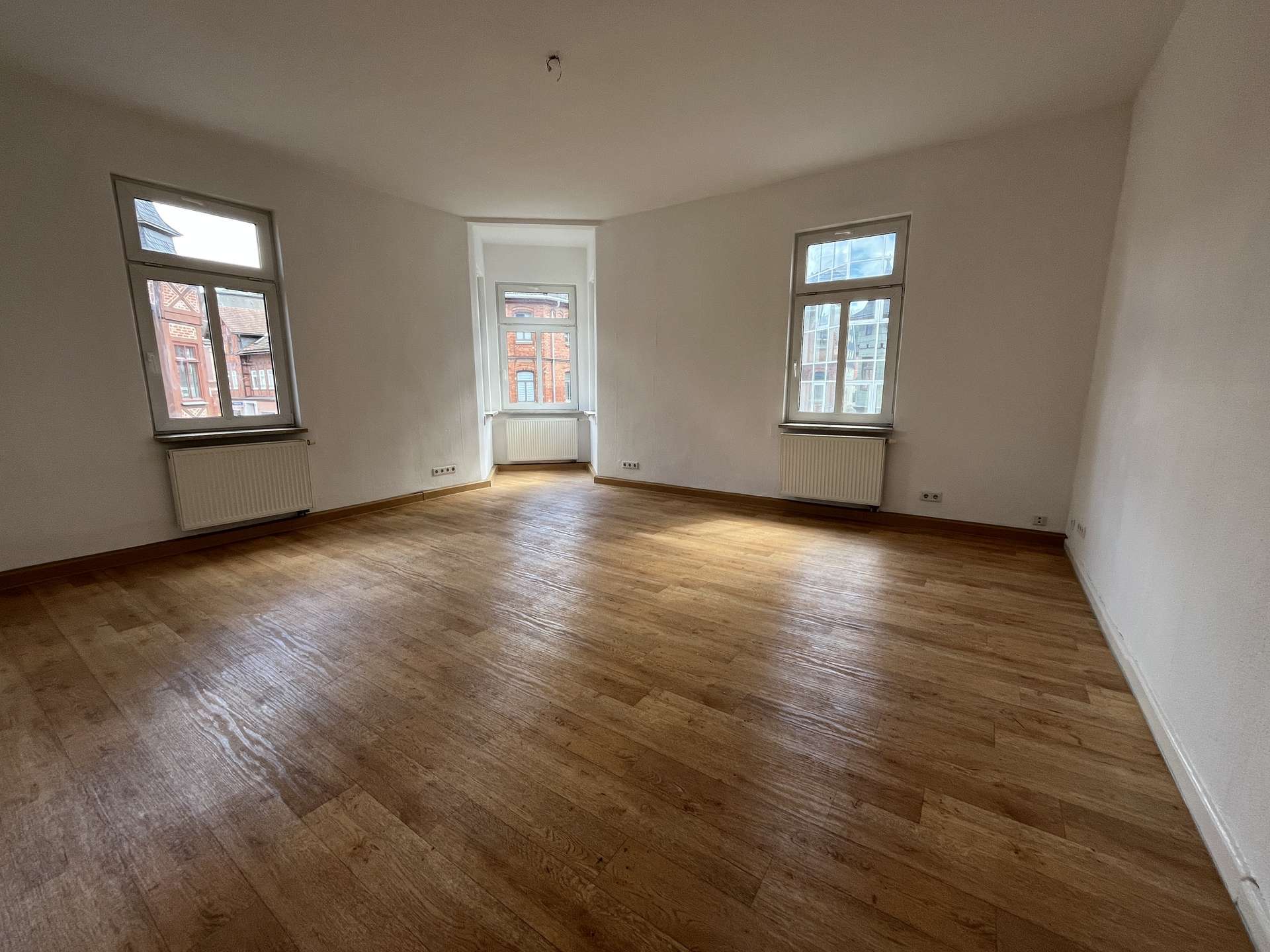 Thumbnail-Wohnung zum Mieten in Sonneberg 770,00 € 112 m²