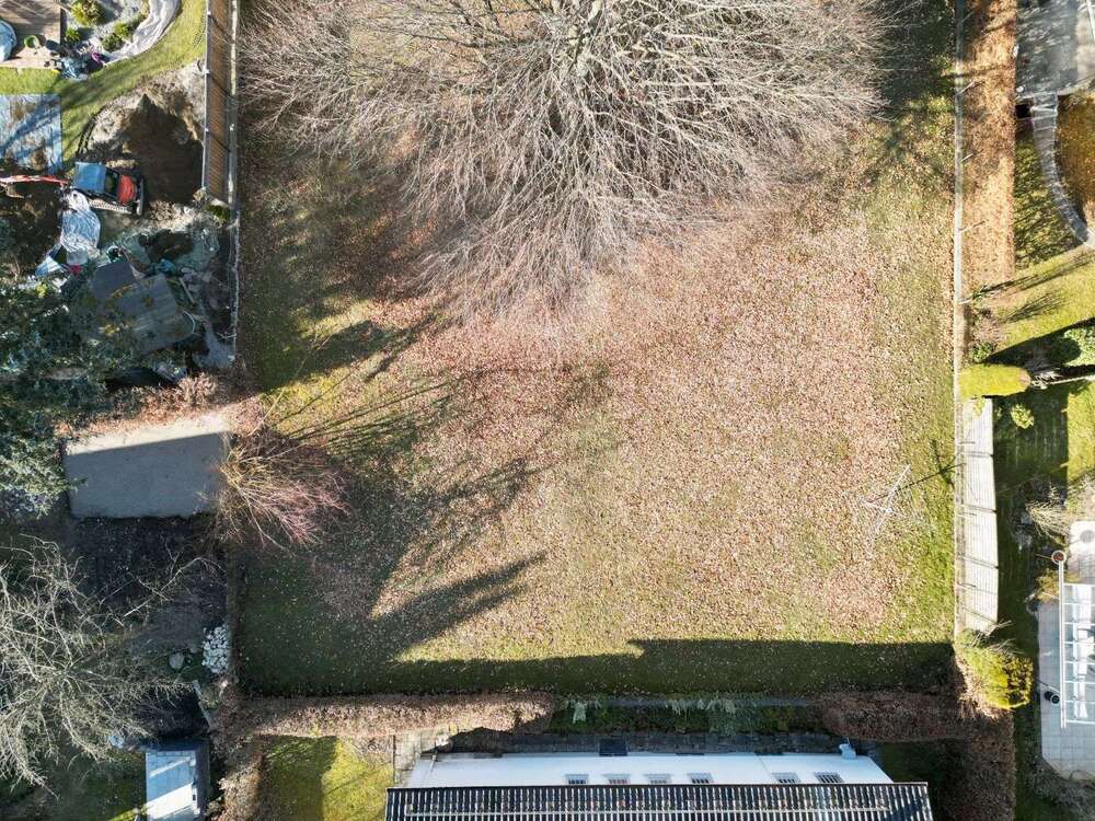 Thumbnail-Grundstück zu verkaufen in Stephanskirchen Schloßberg 347.710,00 € 290 m²