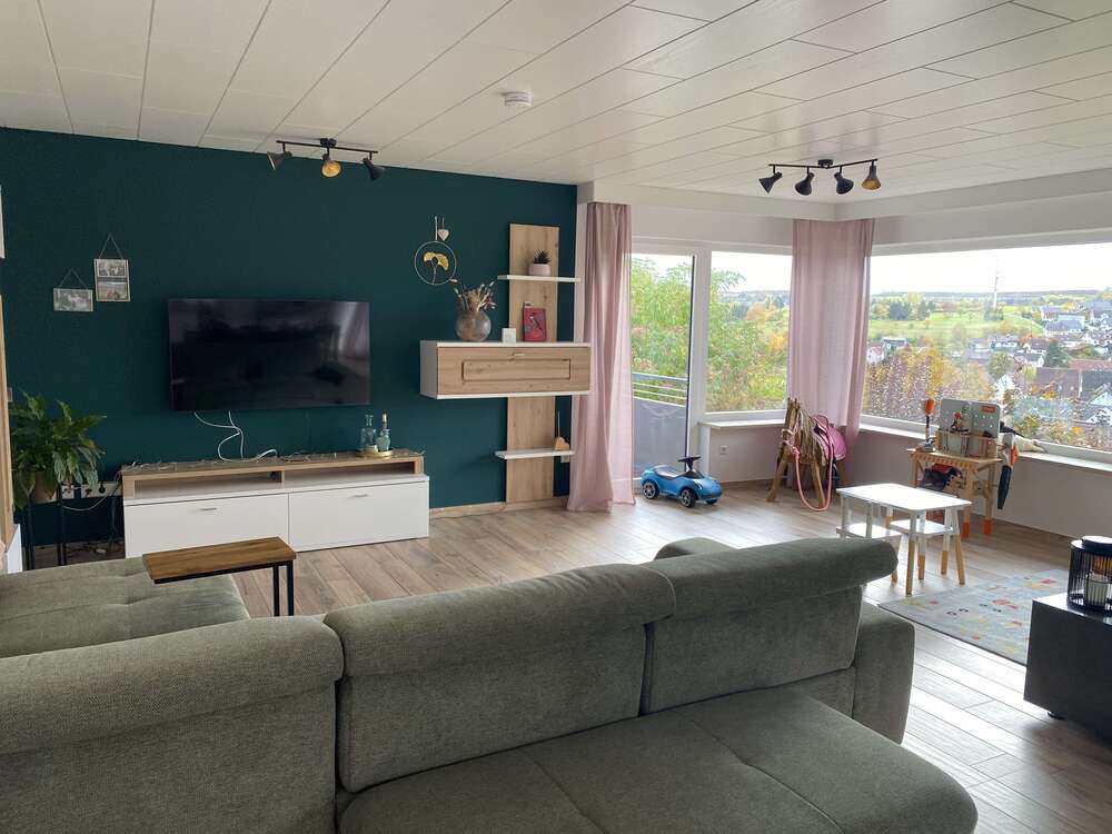 Thumbnail-Wohnung zum Mieten in Wimsheim 2.200,00 € 220 m²