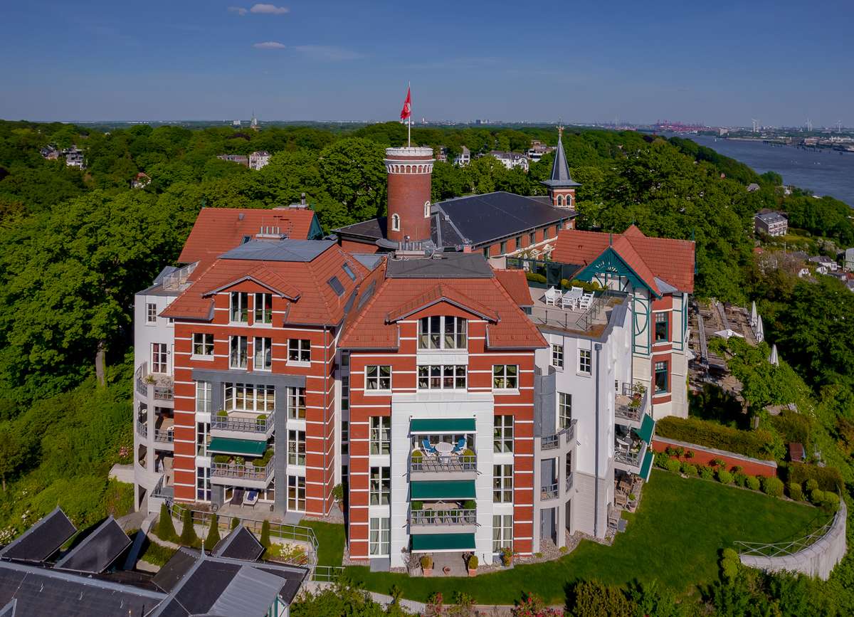 Thumbnail-Wohnung zum Kaufen in Hamburg 4.800.000,00 € 236 m²