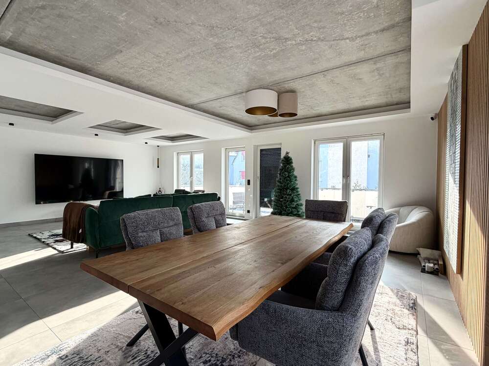 Thumbnail-Wohnung zum Kaufen in Obertshausen 450.000,00 € 140 m²