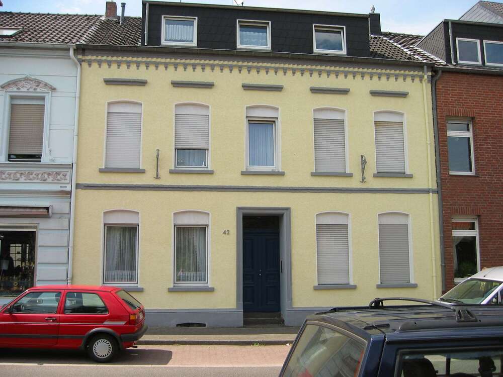 Thumbnail-Haus zum Kaufen in Mönchengladbach 310.000,00 € 261 m²