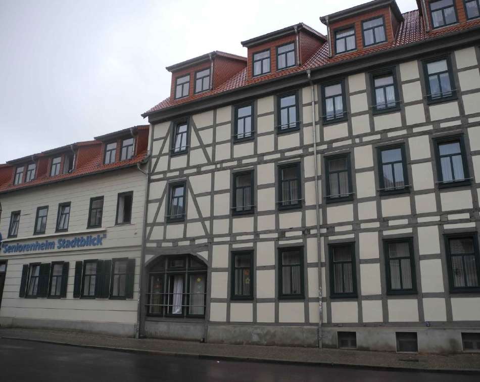 Thumbnail-Wohnung zum Mieten in Burg 280,00 € 31.19 m²