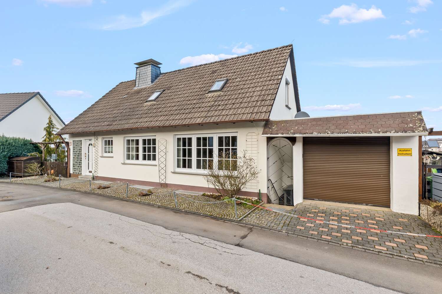 Thumbnail-Haus zum Kaufen in Finnentrop 197.500,00 € 142 m²