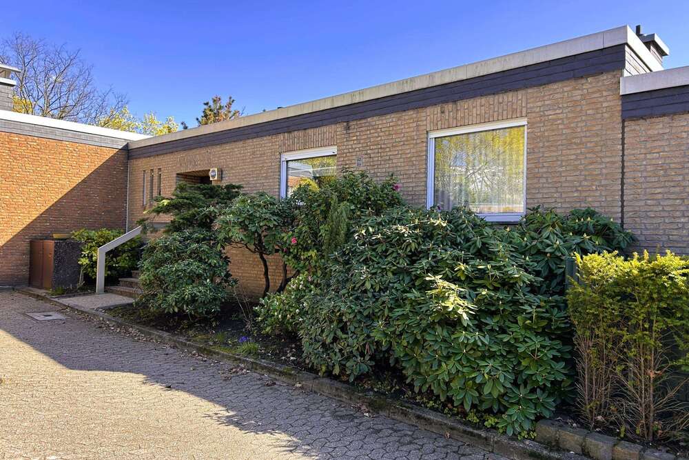 Thumbnail-Haus zum Kaufen in Erkrath - Unterfeldhaus 498.000,00 € 159 m²