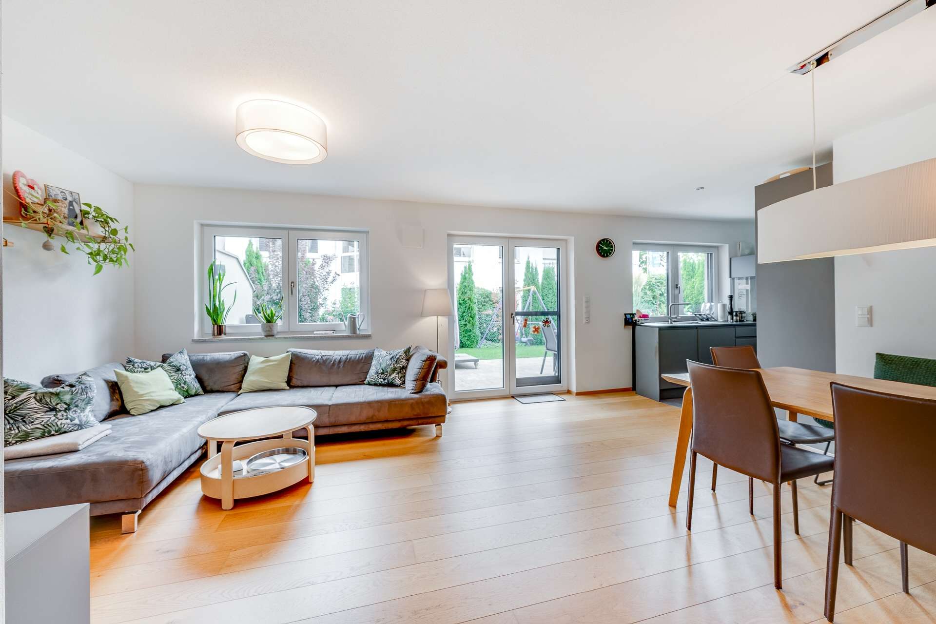 Thumbnail-Wohnung zum Kaufen in Oberding 690.000,00 € 99.42 m²