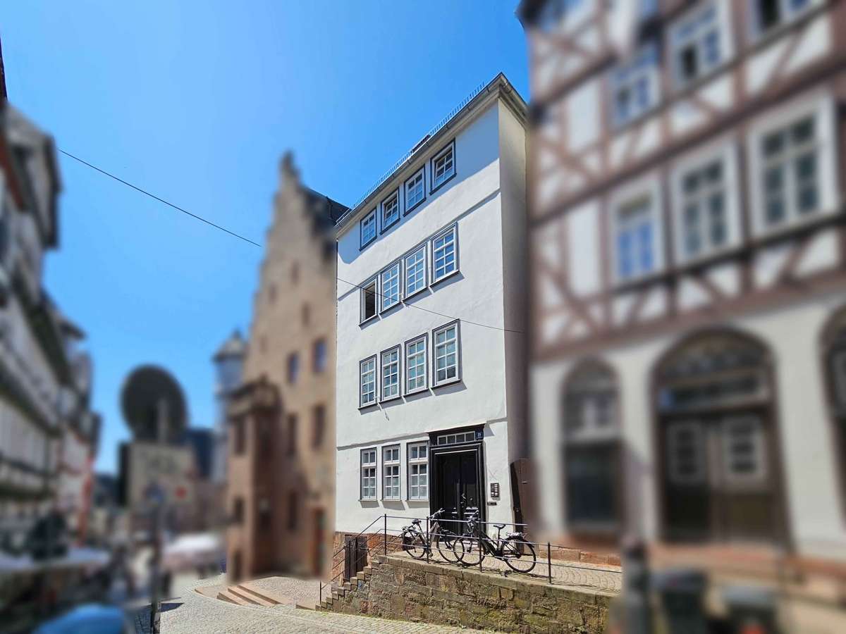 Thumbnail-Haus zum Kaufen in Marburg 869.000,00 € 298 m²