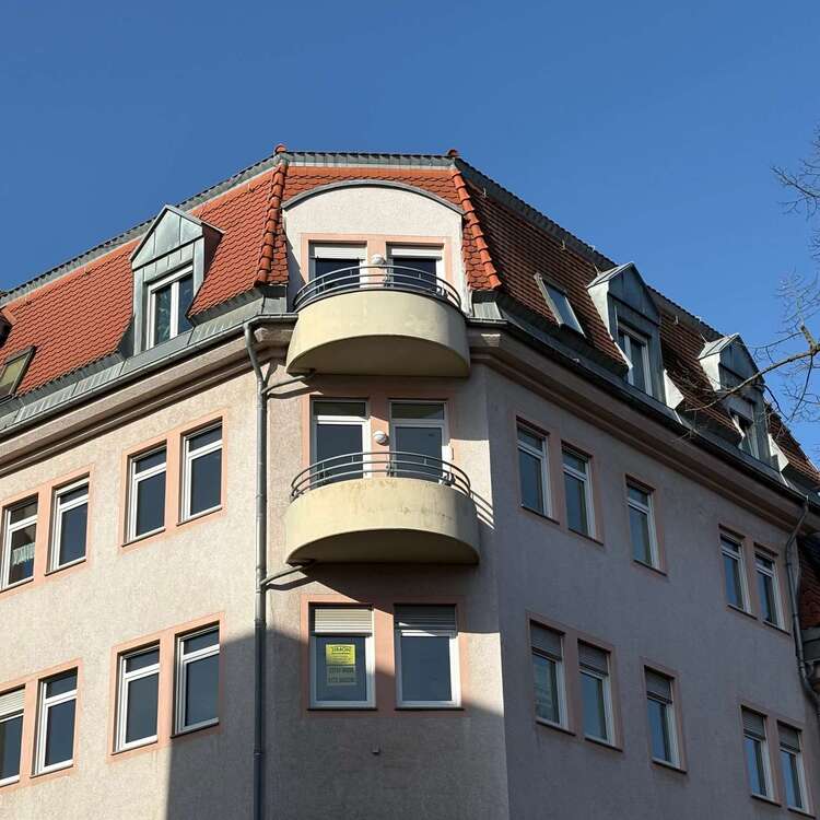 Thumbnail-Wohnung zum Kaufen in Zwickau 68.000,00 € 70.86 m²