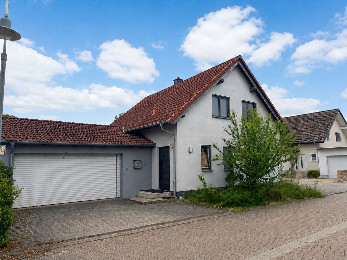 Thumbnail-Haus zum Kaufen in Hohen-Sülzen 399.000,00 € 118.09 m²