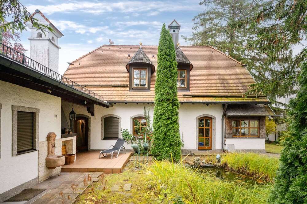 Thumbnail-Haus zum Kaufen in Neufahrn 1.390.000,00 € 170.88 m²