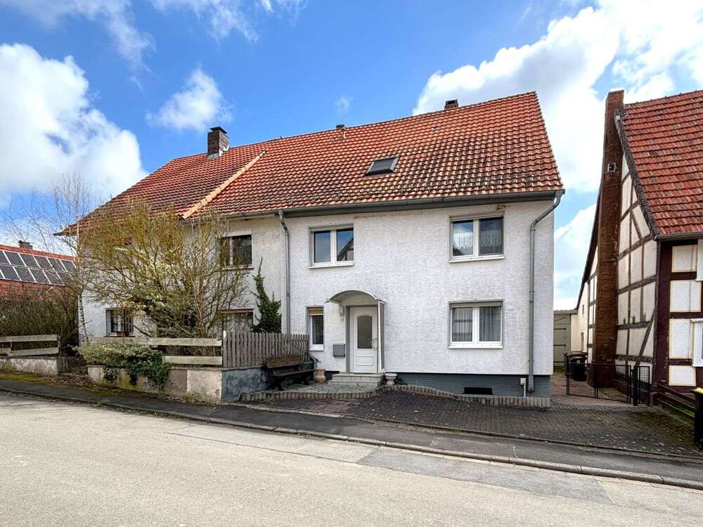 Thumbnail-Haus zum Kaufen in Trendelburg 89.000,00 € 157 m²