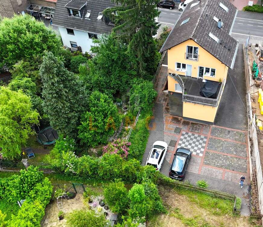 Thumbnail-Haus zum Kaufen in Bonn 1.100.000,00 € 244 m²