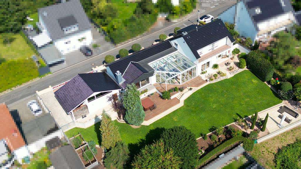 Thumbnail-Haus zum Kaufen in Solingen 2.150.000,00 € 314.06 m²