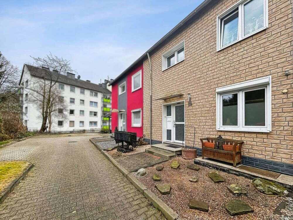 Thumbnail-Haus zum Kaufen in Essen 249.000,00 € 85.96 m²