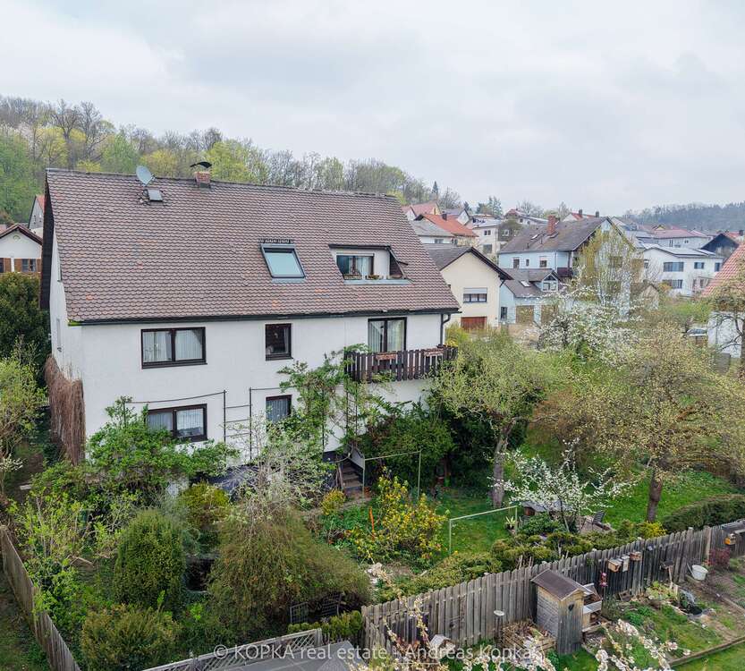 Thumbnail-Haus zum Kaufen in Regenstauf 545.000,00 € 231 m²