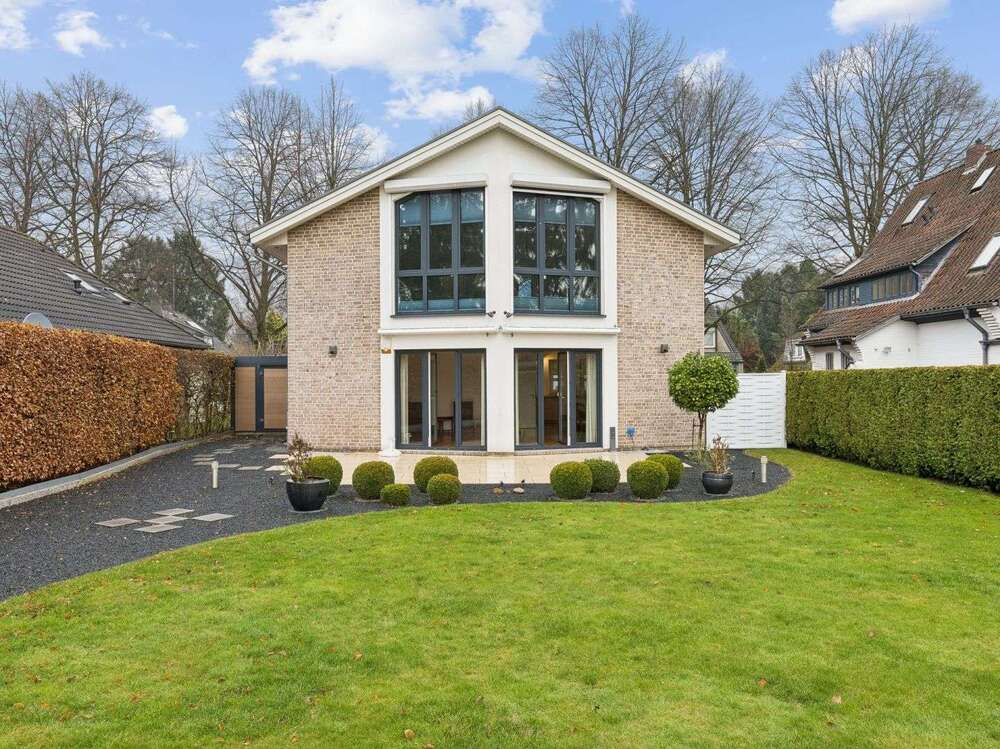 Thumbnail-Haus zum Kaufen in Hamburg 1.495.000,00 € 193 m²