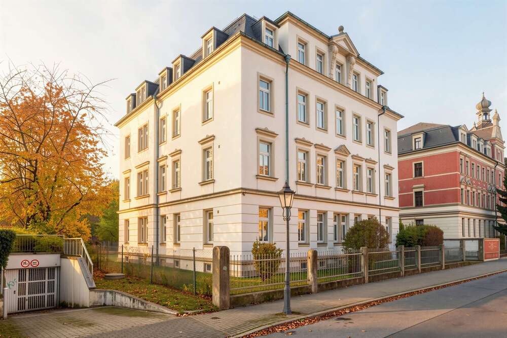 Thumbnail-Wohnung zum Kaufen in Dresden 133.000,00 € 49 m²