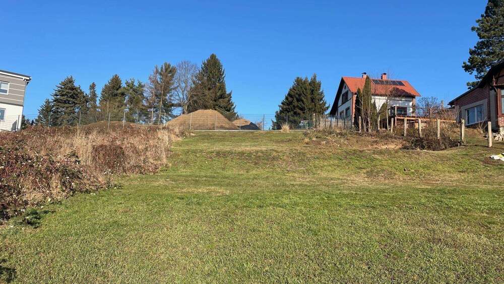 Thumbnail-Grundstück zu verkaufen in Werdau 57.300,00 € 704 m²