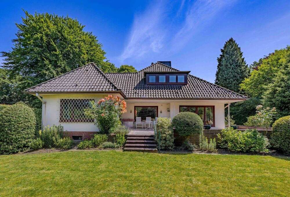 Thumbnail-Haus zum Kaufen in Hamburg 2.150.000,00 € 189 m²