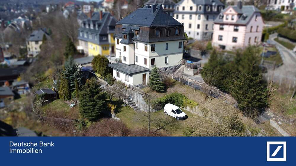 Thumbnail-Haus zum Kaufen in Aue-Bad Schlema 284.900,00 € 264.02 m²