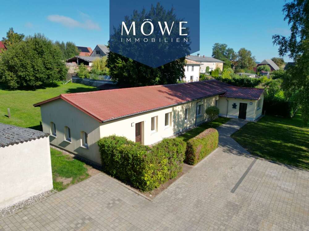 Thumbnail-Haus zum Kaufen in Suckow-Levitzow 165.000,00 € 145 m²