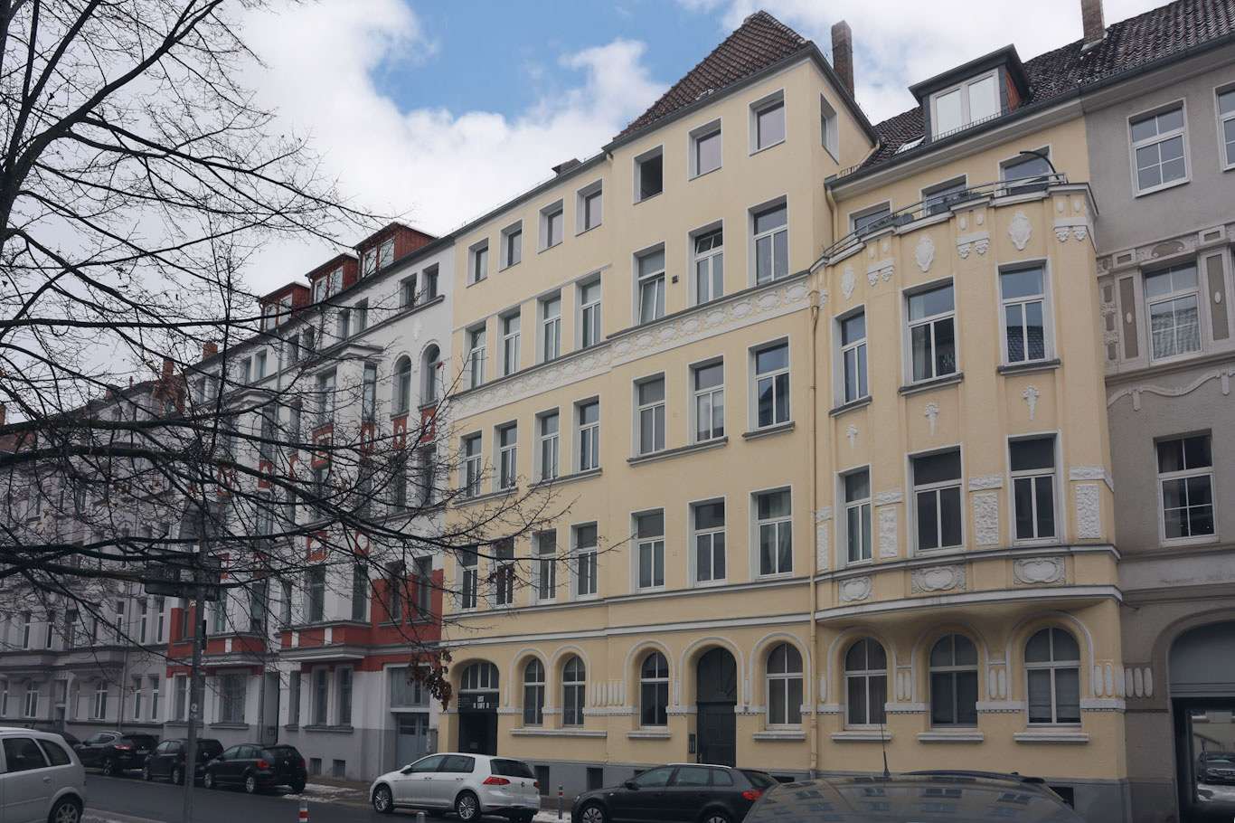 Thumbnail-Wohnung zum Kaufen in Hannover 270.000,00 € 76.74 m²