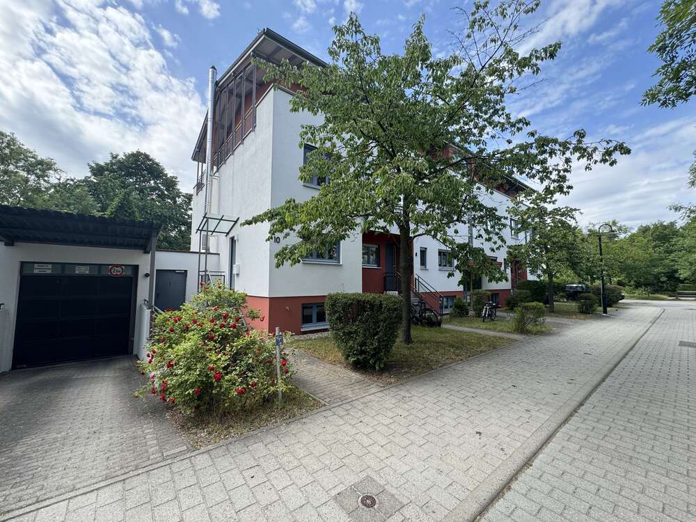 Thumbnail-Wohnung zum Mieten in Nuthetal 1.250,00 € 93.98 m²