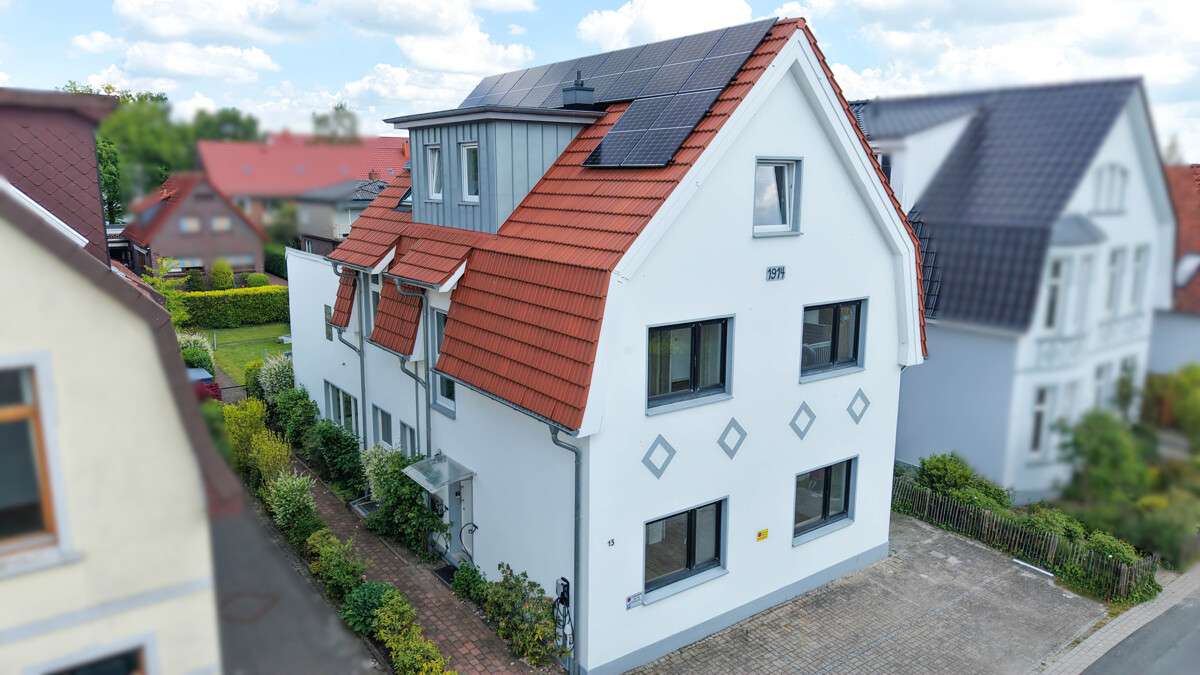 Thumbnail-Haus zum Kaufen in Oldenburg 749.000,00 € 250 m²